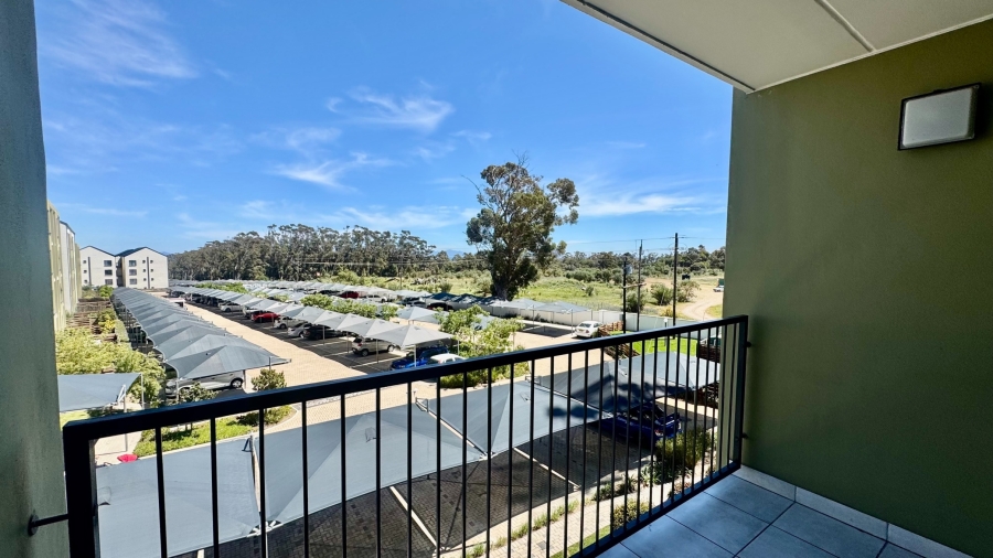 2 Bedroom Property for Sale in Greenbay Eco Estate Western Cape